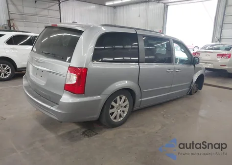 2014 Chrysler Town & Country Touring from USA, damaged, VIN 2C4RC1BG7ER232123